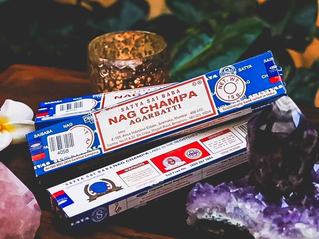 Historia de los primeros sahumerios Satya en Argentina Namaste